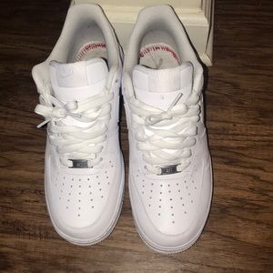 Nike Air Force 1 Low White SIZE 9